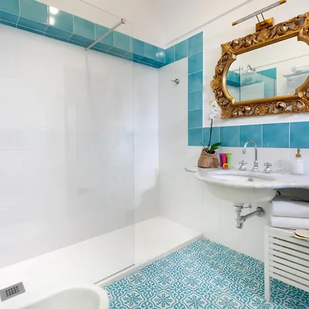 בית הארחה Estate4home - De Pando Panoramic 1096 4*