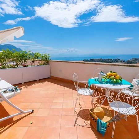 De Pando Panoramic 1096 Vendégház 3*