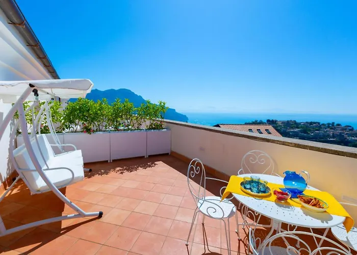 ゲストハウス De Pando Panoramic 1096 3*